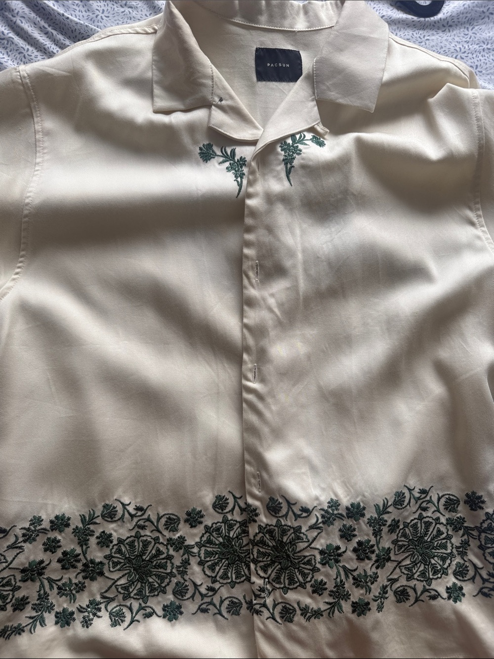 Pacsun Cream Button-Up Shirt with Green Floral Embroidery L